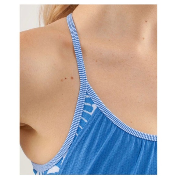 Lululemon No Limits Active Tank Top - Picture 3 of 13